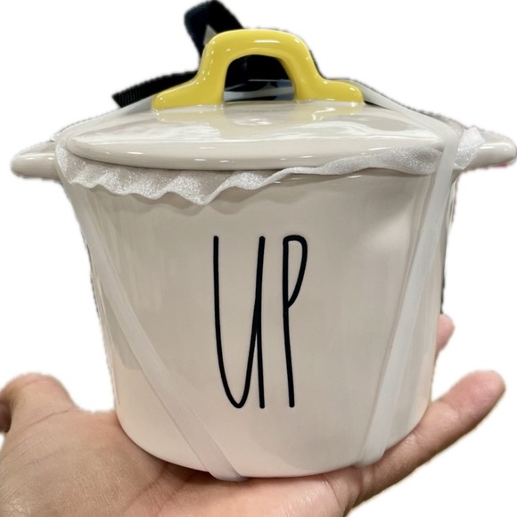 NWT Rae Dunn Pixar baking dish with lid featuring Dug from the movie “UP.” - Picture 2 of 4